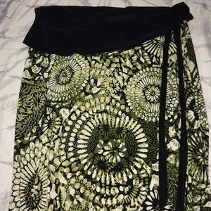 Susan Lawrence Midi Green Patterned Skirt
